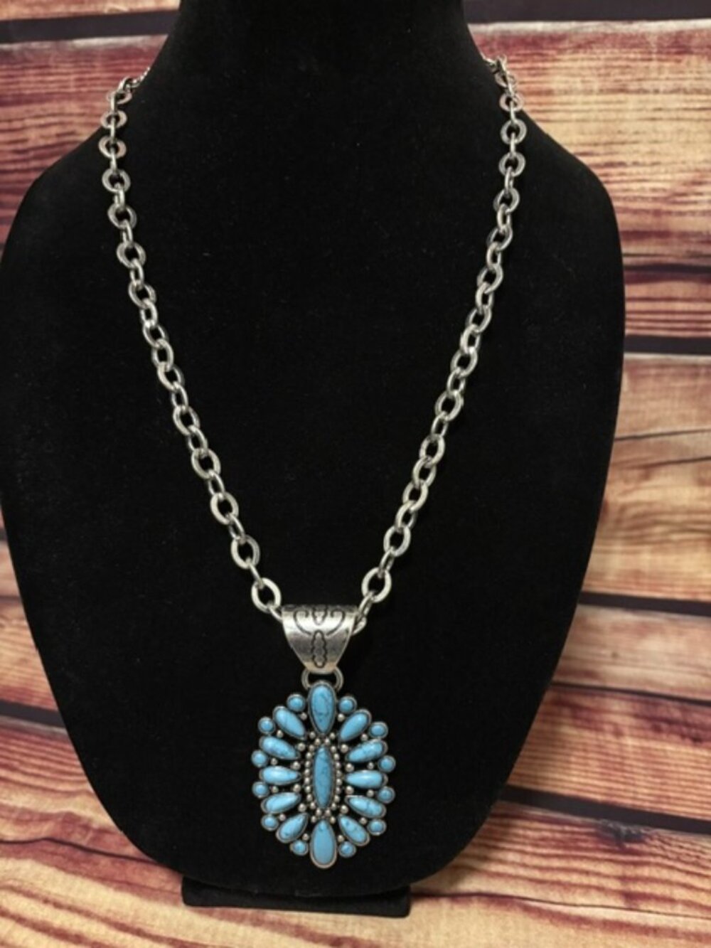 Western Turquoise Concho Pendant Necklace NWT